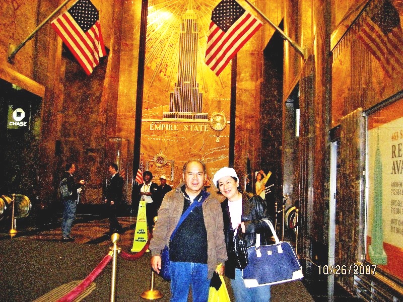 2ND time honeymooners,Taps&Bics at Empire State Bldg. NYC.jpg