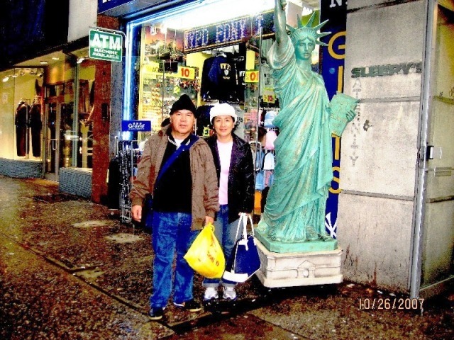 Haha!  anhi dakan lamang kay kuwang nan oras sanan tignaw na sab mokadto sa Liberty Island -NYC.jpg